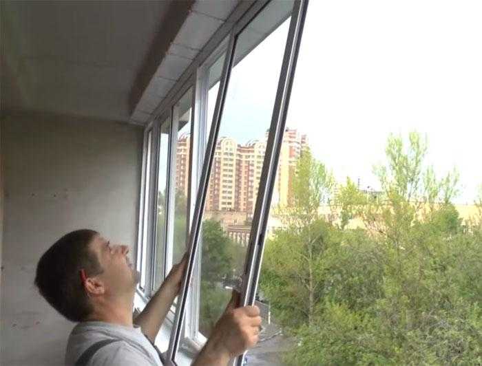 Как установить алюминиевые раздвижные окна на балкон видео