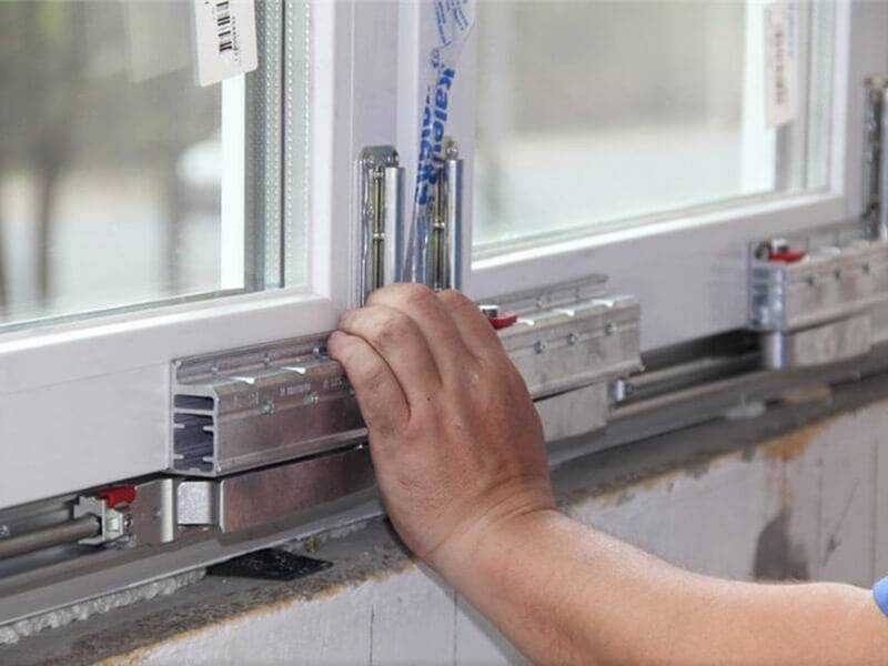 Как установить алюминиевое окно