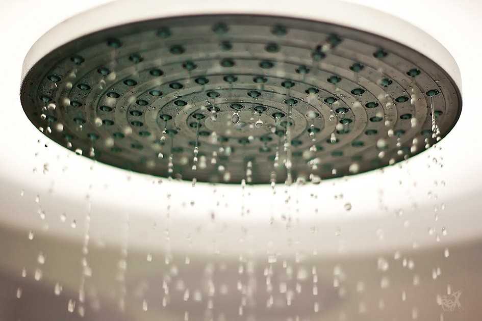 Тропический душ для ванной Разнообразие моделей и способов установки Топовая немецкая сантехника Grohe Тропический душ своими руками