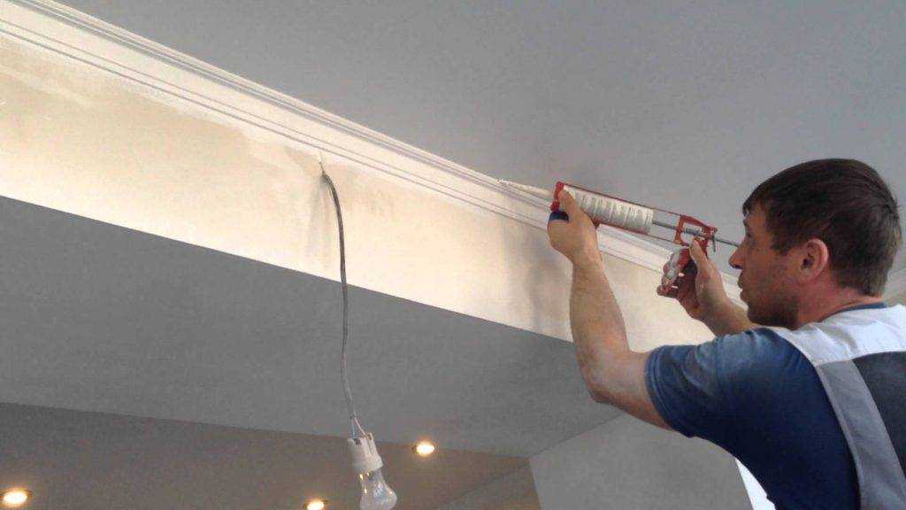 Как крепить потолочный карниз для штор: видео-инструкция по креплению к потолку своими руками, фото