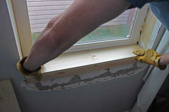 Как установить деревянный подоконник к пластиковому окну