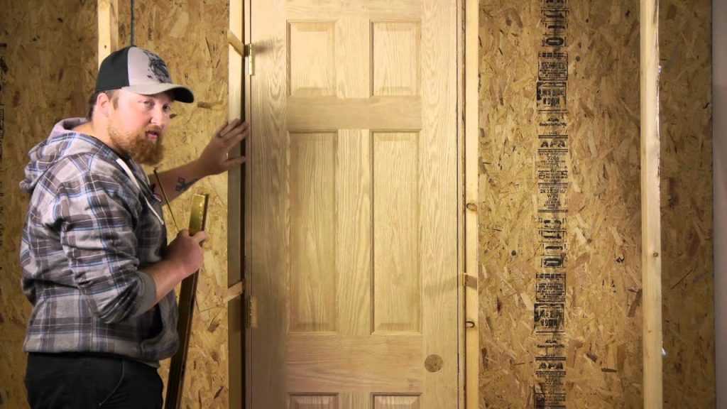 Восстановление шпонированной двери: реставрация своими руками