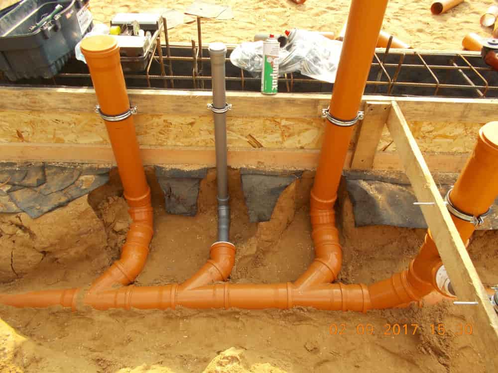 Трубы для напорной канализации: пвх, металлические, чугунные и другие варианты канализационных труб для внутренней системы