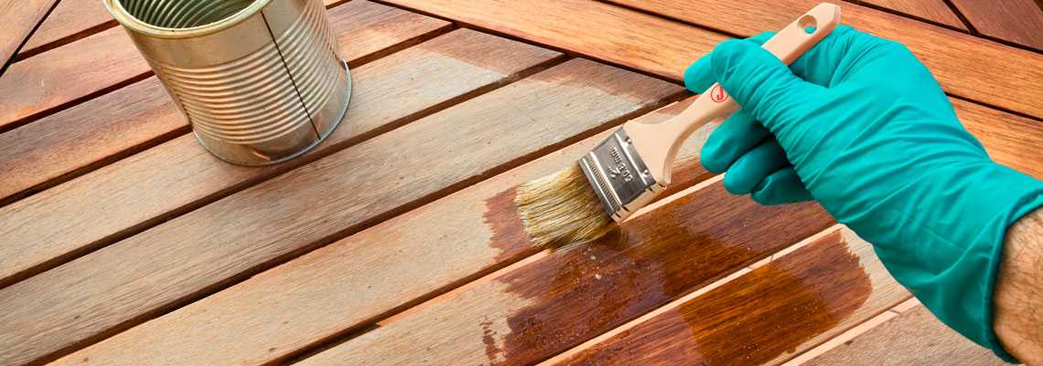 Как правильно покрасить дом из дерева