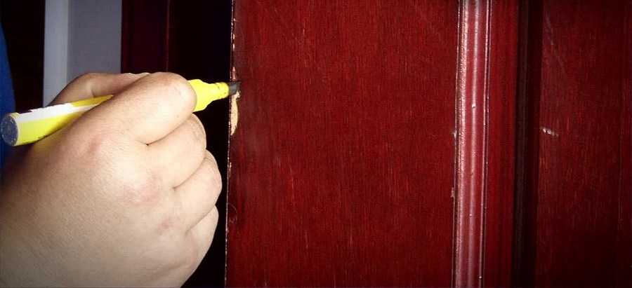 Чем замазать царапины на деревянной двери? - строительные рецепты мира