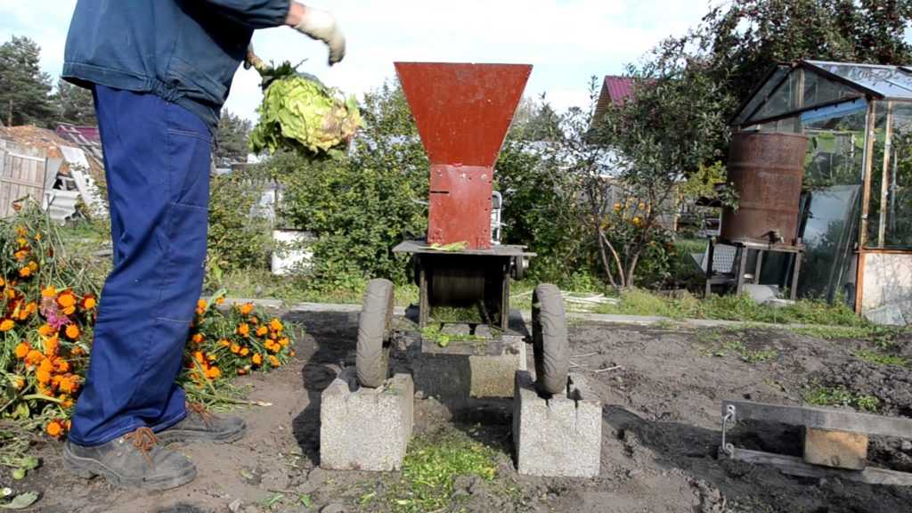 Как изготовить садовый измельчитель веток своими руками