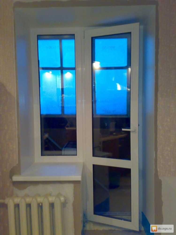 Дверь балконная со стеклом. Стеклянная балконная дверь. Прозрачная дверь на балкон. Балконная дверь со стеклом. Стеклянная дверь на балкон.