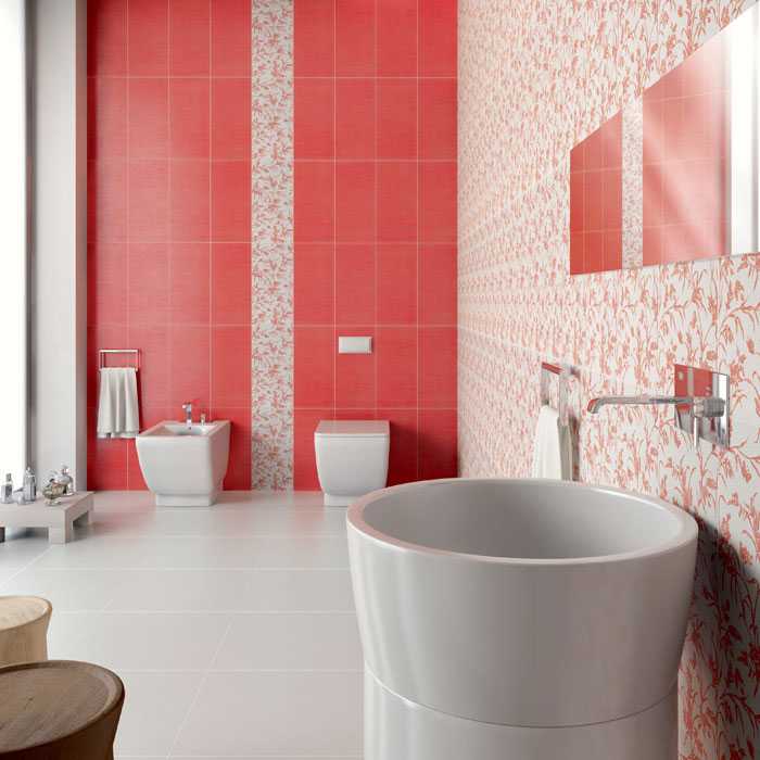 Красная плитка в ванной plitka vanny ru. Красная плитка для ванной. Цвет плитки в ванной. Красный кафель в ванной. Плитка в ванную красно-розовая.