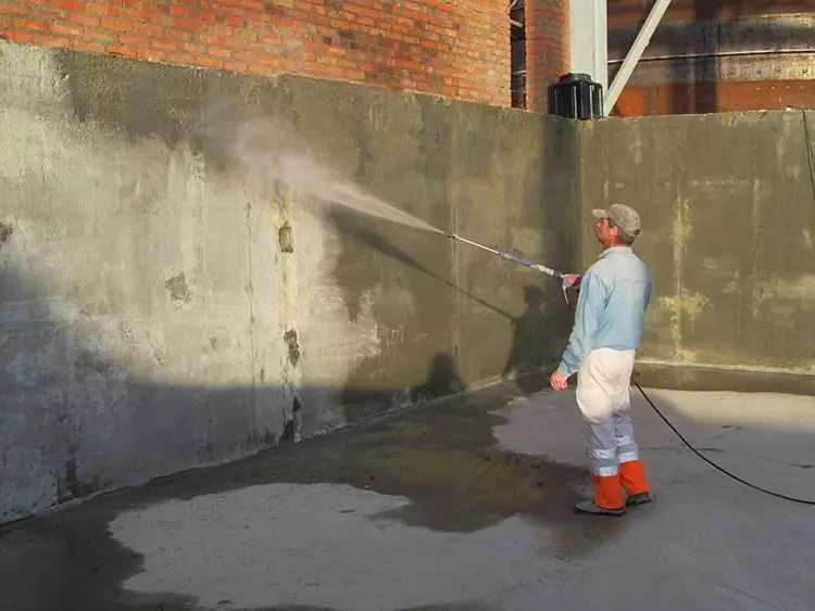 Проникающая гидроизоляция для бетона: оптимальный способ защиты от влаги