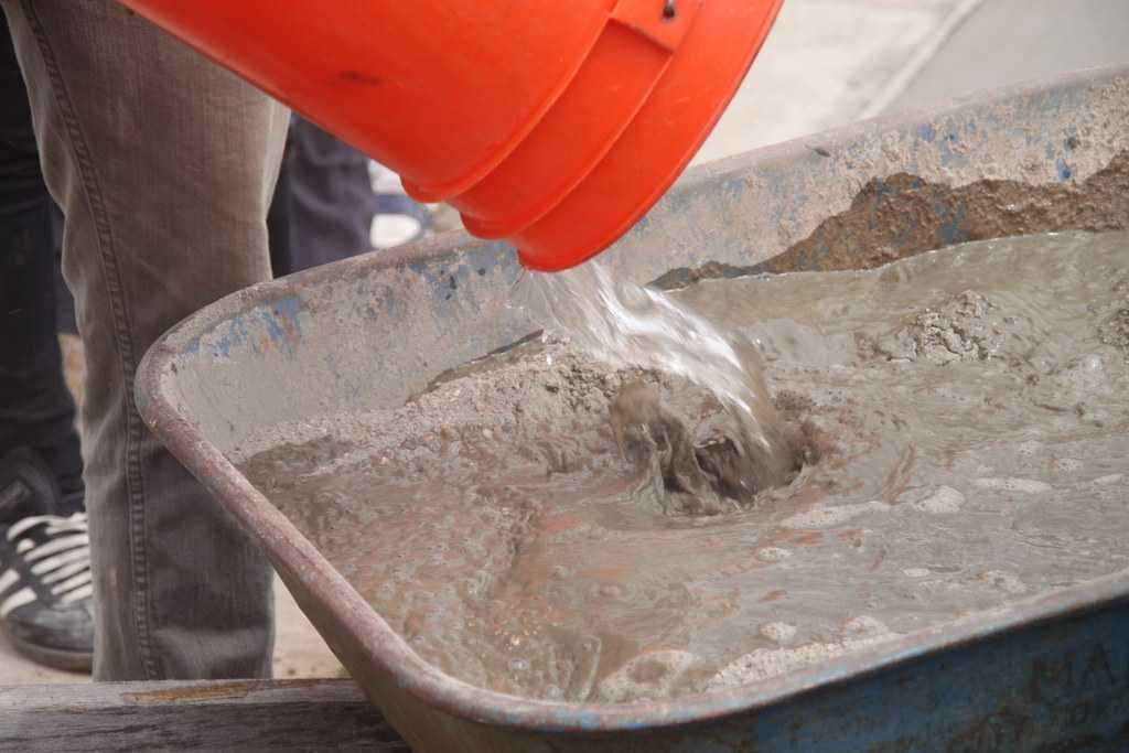 Применение жидкого стекла в бетоне