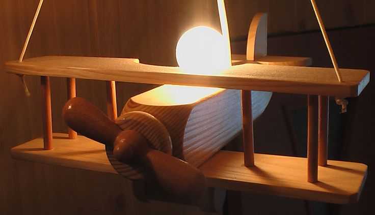 Как прикрепить настольную лампу к столу: способы установить, варианты крепления, инструкция, как просто прикрутить светильник