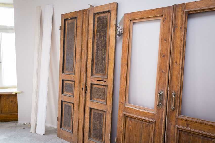 Реставрация деревянных межкомнатных дверей: этапы работ, фото | строительство. деревянные и др. материалы