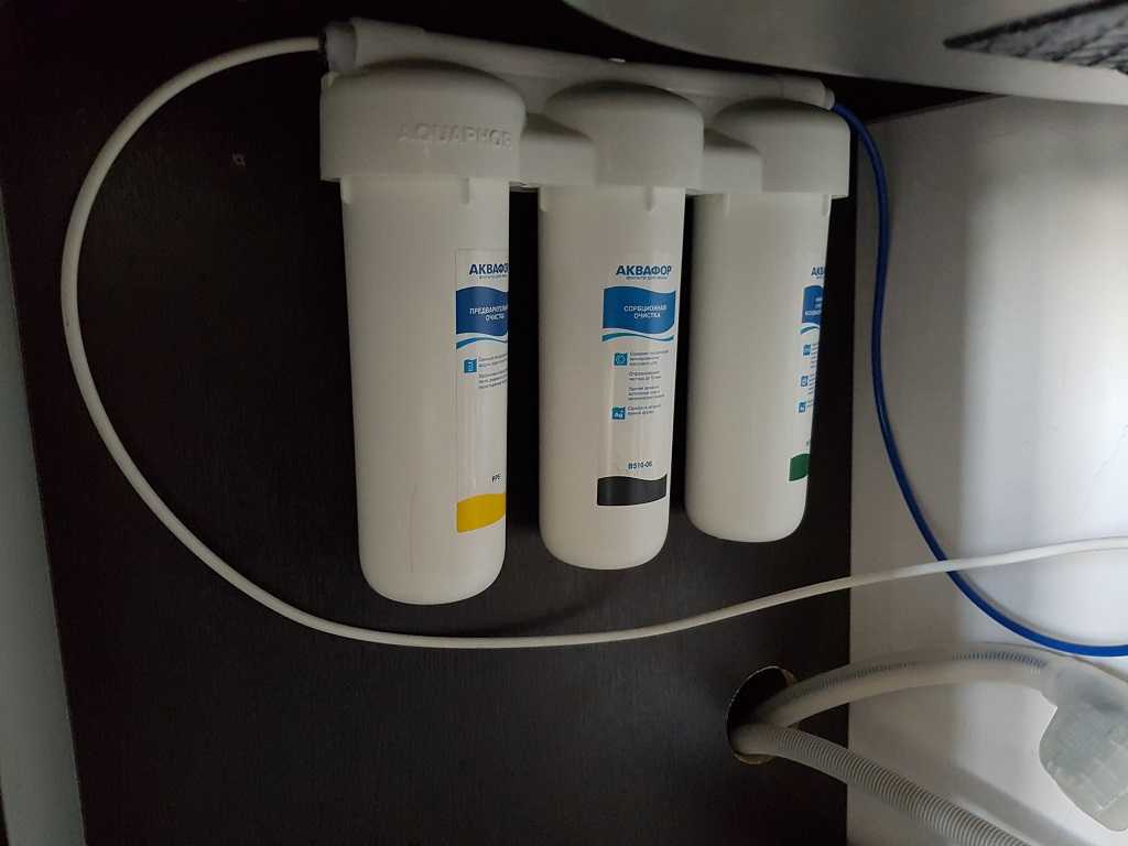 Установка фильтра аквафор: как подключить к водопроводу, инструкция в какой последовательности ставить систему очистки в квартире, а также схема монтажа