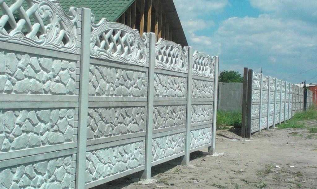 Декоративный бетонный забор своими руками — строим сами частный дом