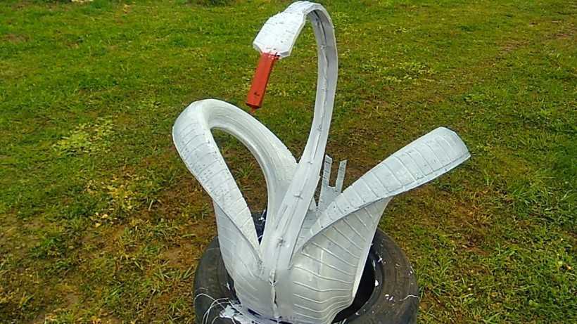 Как сделать лебедя из покрышки 🥝 как вырезать из колеса пошагово, фото