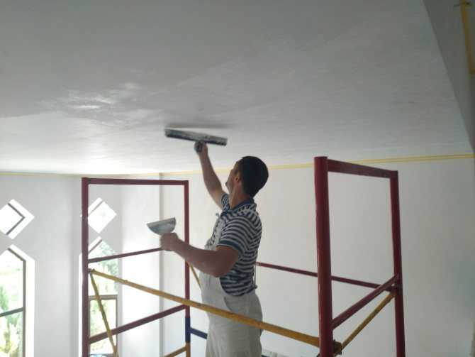 Нужно ли грунтовать потолок из гипсокартона перед покраской