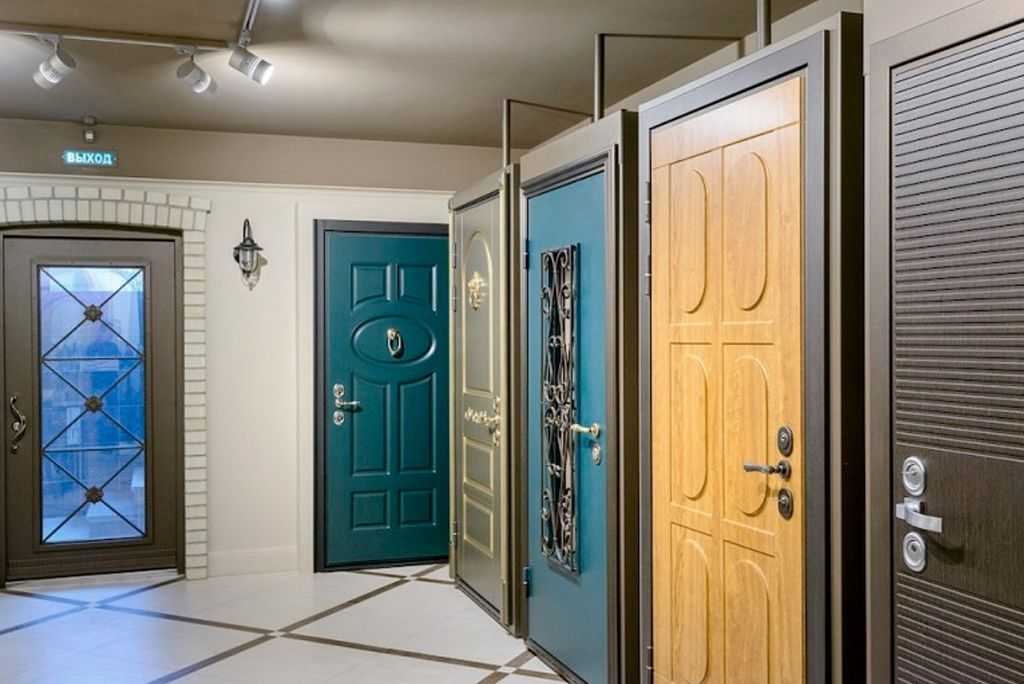 Как выбрать входную дверь в квартиру - подробная инструкция