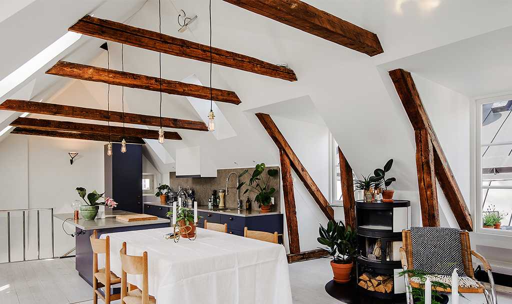 Балки на потолке в интерьере: необычное дизайнерское решение