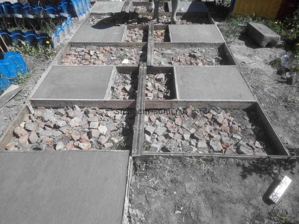 Пошаговый процесс установки бетонных бордюрных бортовых камней