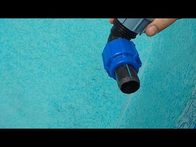 Как пользоваться пылесосом для бассейна: как использовать ручной водный прибор, пылесосить роботом, чистить дно и стенки?