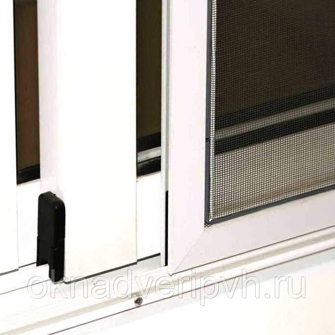 Москитная сетка на балкон: как выбрать и установить на окна и двери